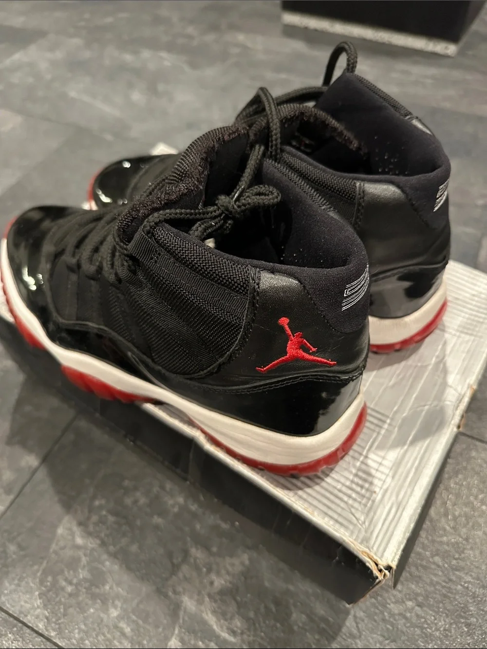 Air Jordan 11 Men’s Black Red Bred 2001